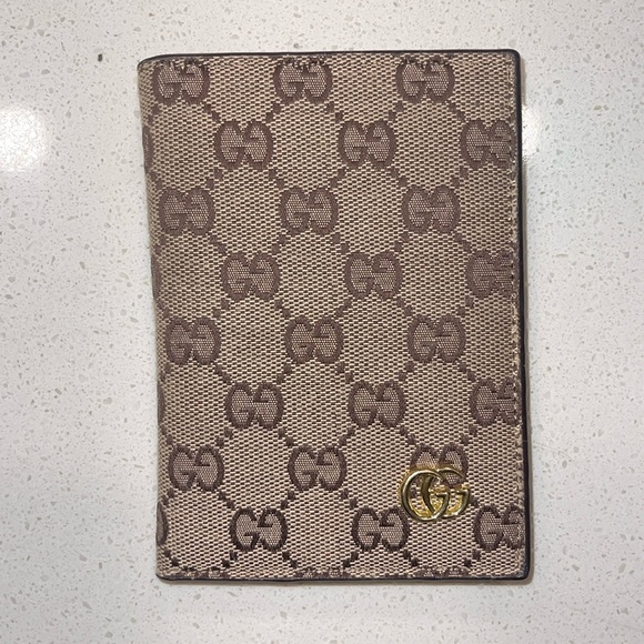 Handbags - ❗️SALE❗️Fashion Wallet